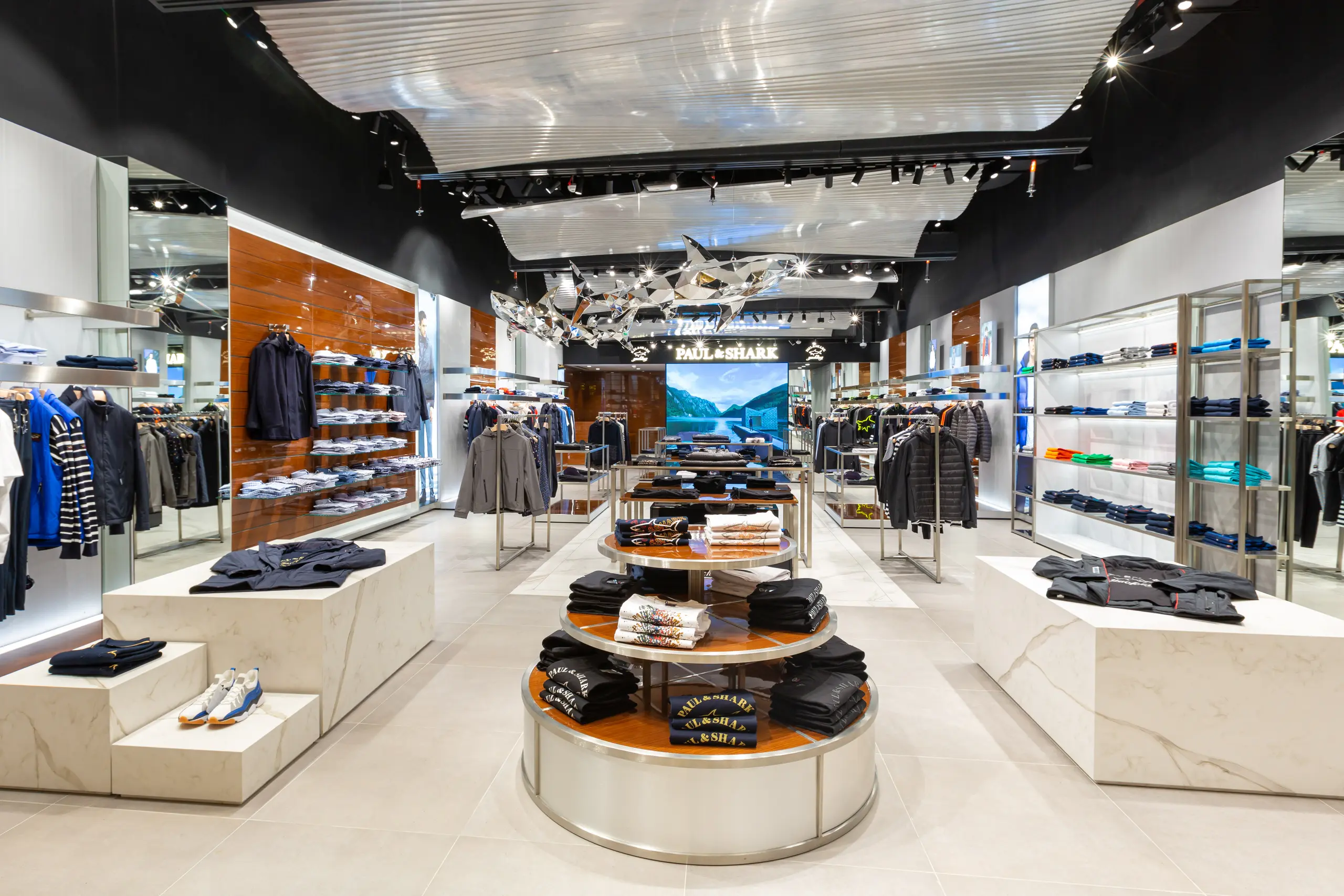 Interiors & Retail: Retail project photo 6 of 34