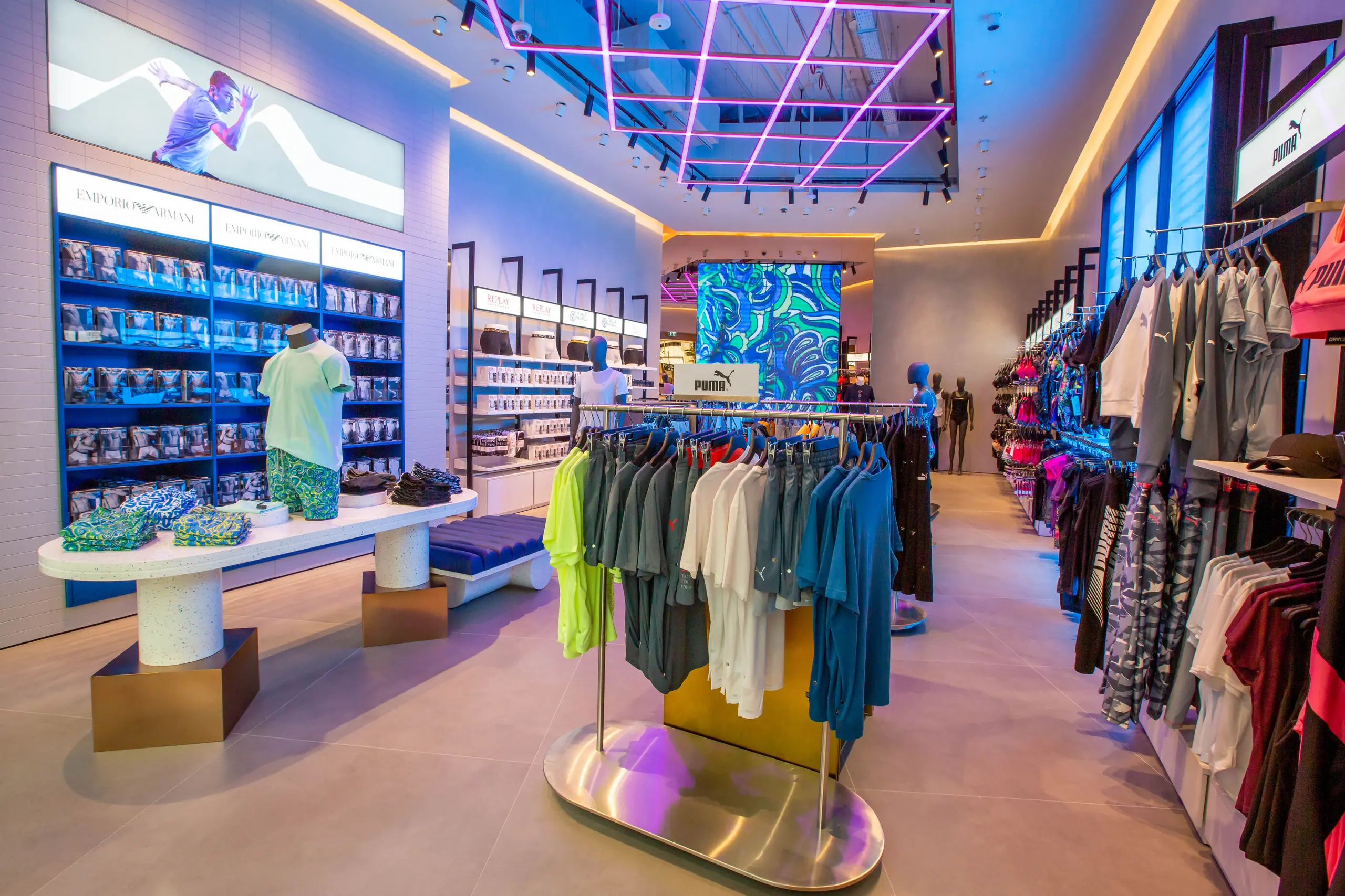 Interiors & Retail: Retail project photo 13 of 34
