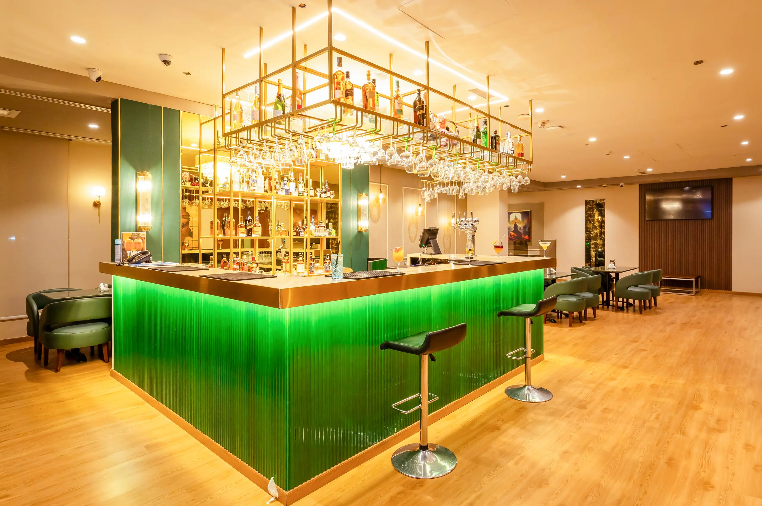 Interiors & Retail: Retail project photo 22 of 34