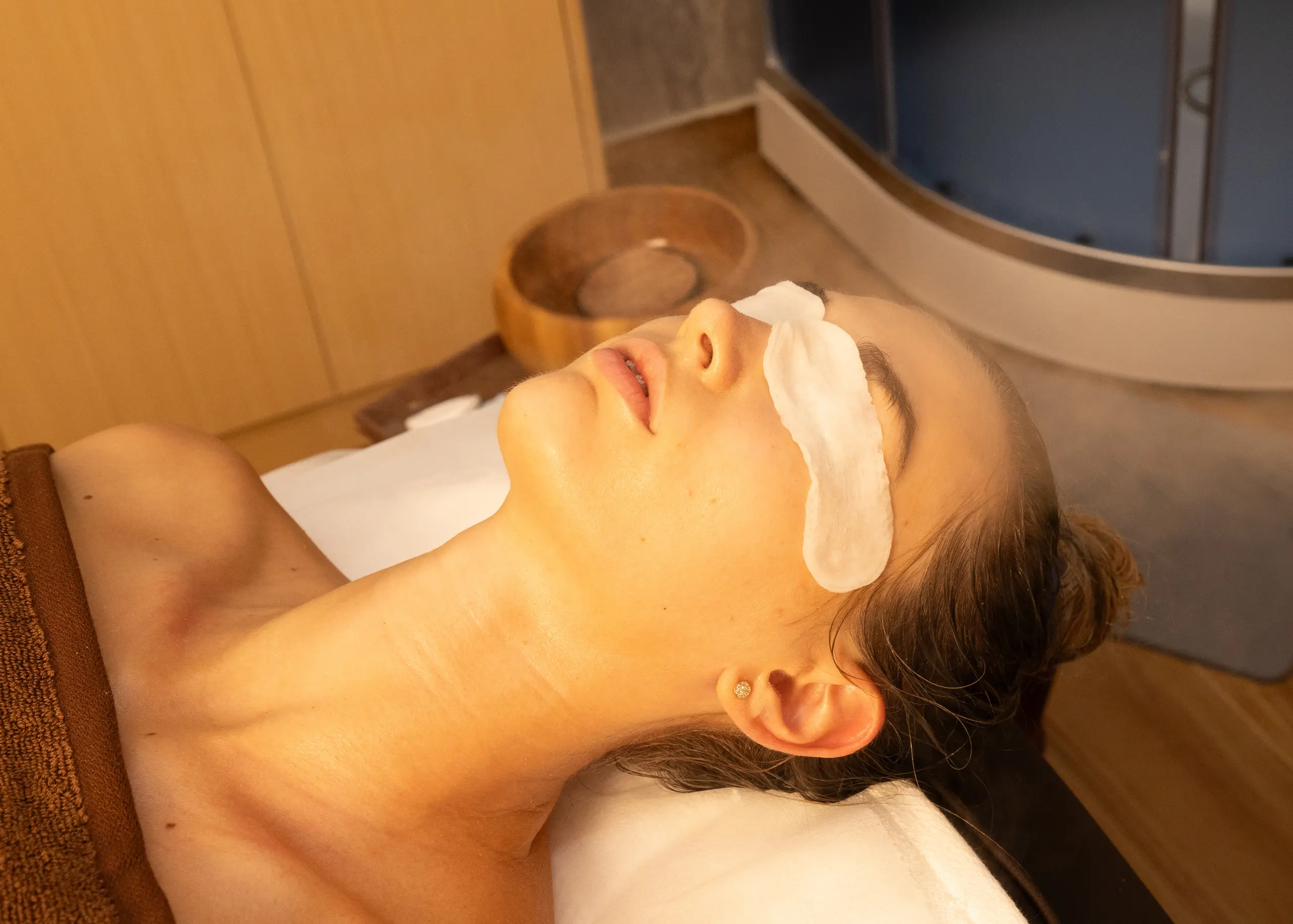 Corporate, B2B & Industry: Jiva Ayurveda project photo 2 of 6